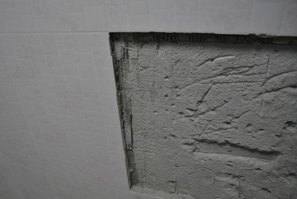 卫生间墙砖空鼓最佳补救方法是什么呢(卫生间墙砖空鼓最佳补救方法是什么呢视频)