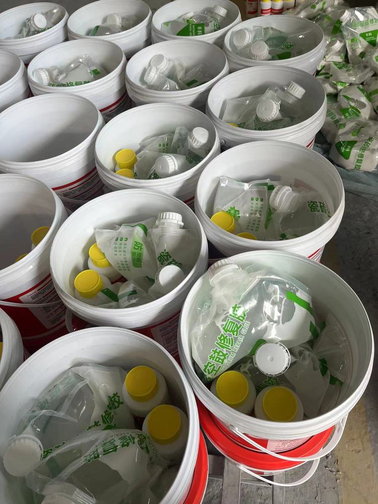 瓷砖空鼓打胶多少一斤正常呢图片(瓷砖空鼓打胶多少一斤正常呢图片视频) 瓷砖空鼓打胶多少一斤正常呢图片(瓷砖空鼓打胶多少一斤正常呢图片视频)